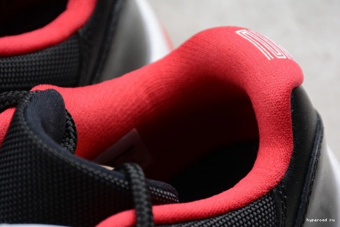  Red Black 528895-012 Jordan Retro mens Low 11 Air "Bred" 0817